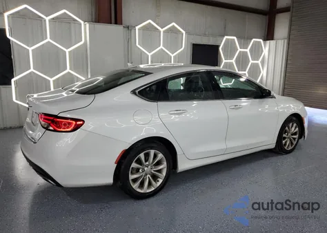 2015 Chrysler 200 C z USA, uszkodzony, nr VIN 1C3CCCCGXFN581053